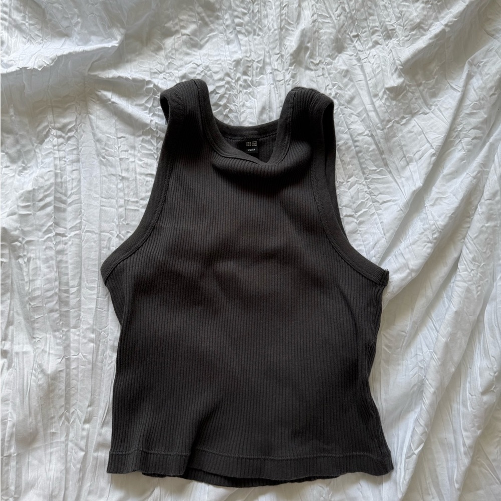 Uniqlo Grey Ribbed Tank Top